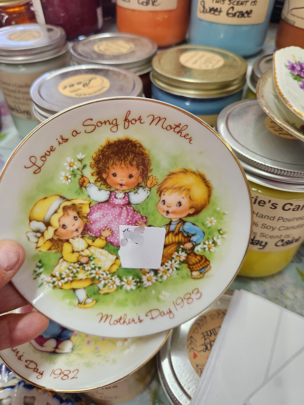 Avon Mothers Day Mini Plate 1983